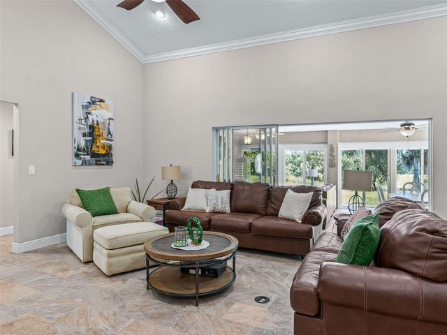 5331 GROVE MANOR, Lady Lake, FL 32159