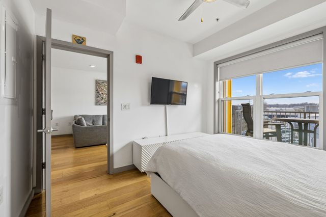 400 Herron Dr Apt 416, Nashville, TN 37210