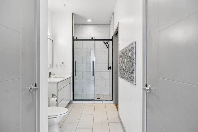 400 Herron Dr Apt 416, Nashville, TN 37210