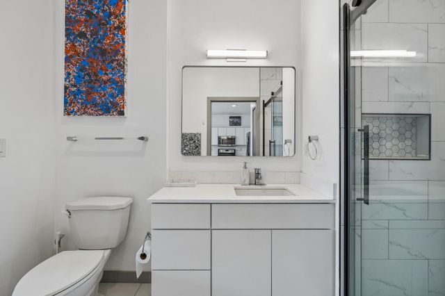 400 Herron Dr Apt 416, Nashville, TN 37210