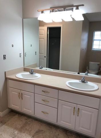 1085 Forest Lake Terrace, Niceville, FL 32578