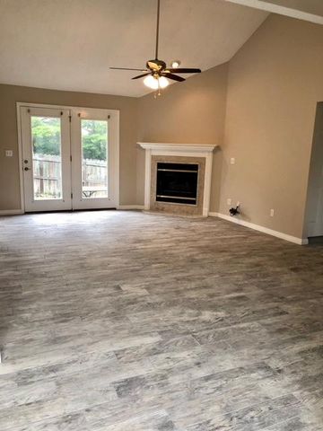 1085 Forest Lake Terrace, Niceville, FL 32578