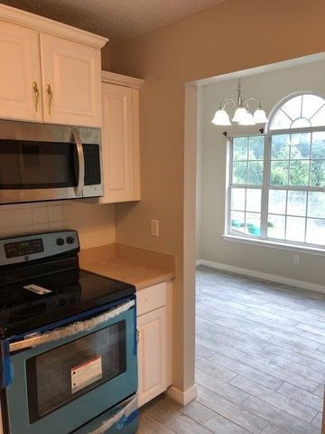 1085 Forest Lake Terrace, Niceville, FL 32578