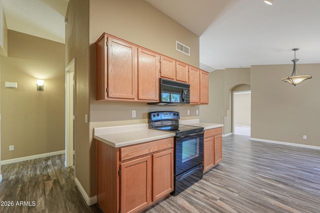 1155 W MACAW Drive, Chandler, AZ 85286