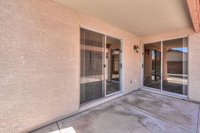 1155 W MACAW Drive, Chandler, AZ 85286