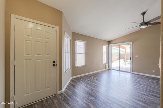 1155 W MACAW Drive, Chandler, AZ 85286