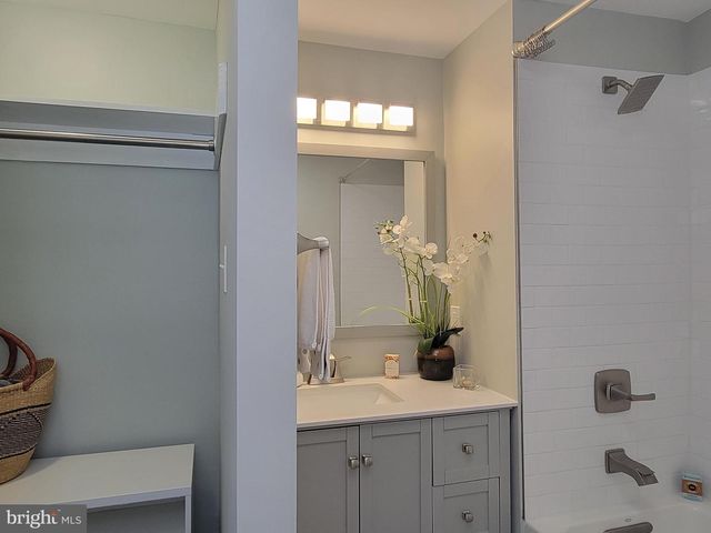 14 LINCOLN AVE, Collingswood, NJ 08108