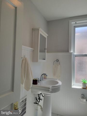 14 LINCOLN AVE, Collingswood, NJ 08108