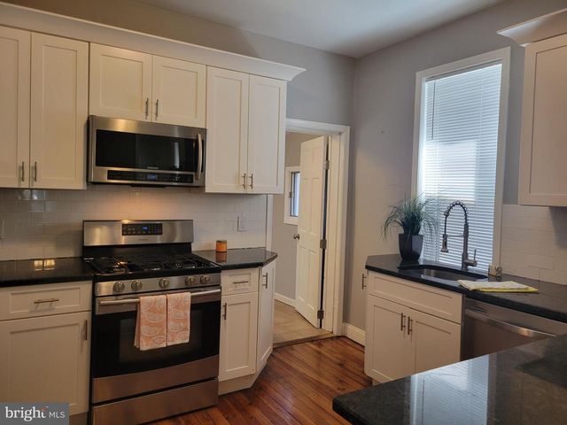 14 LINCOLN AVE, Collingswood, NJ 08108