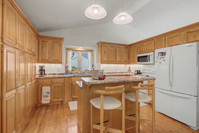 15235 Yellow Pine Street NW, Andover, MN 55304