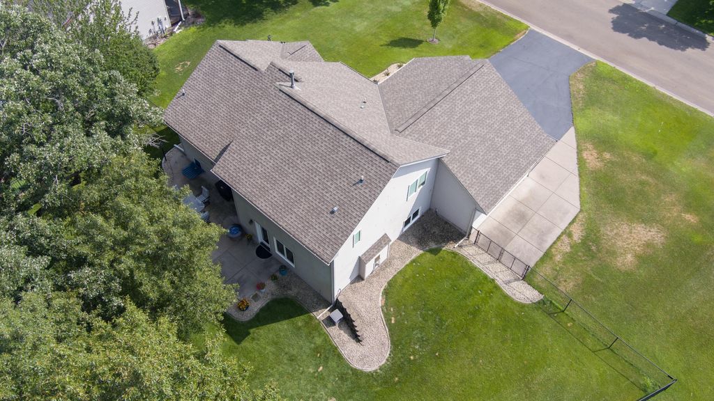 15235 Yellow Pine Street NW, Andover, MN 55304 — photo 2