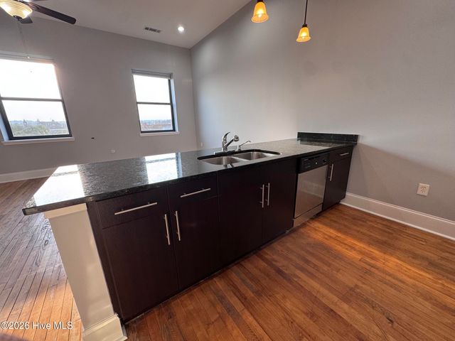 936 Broad Street 412, Augusta, GA 30901
