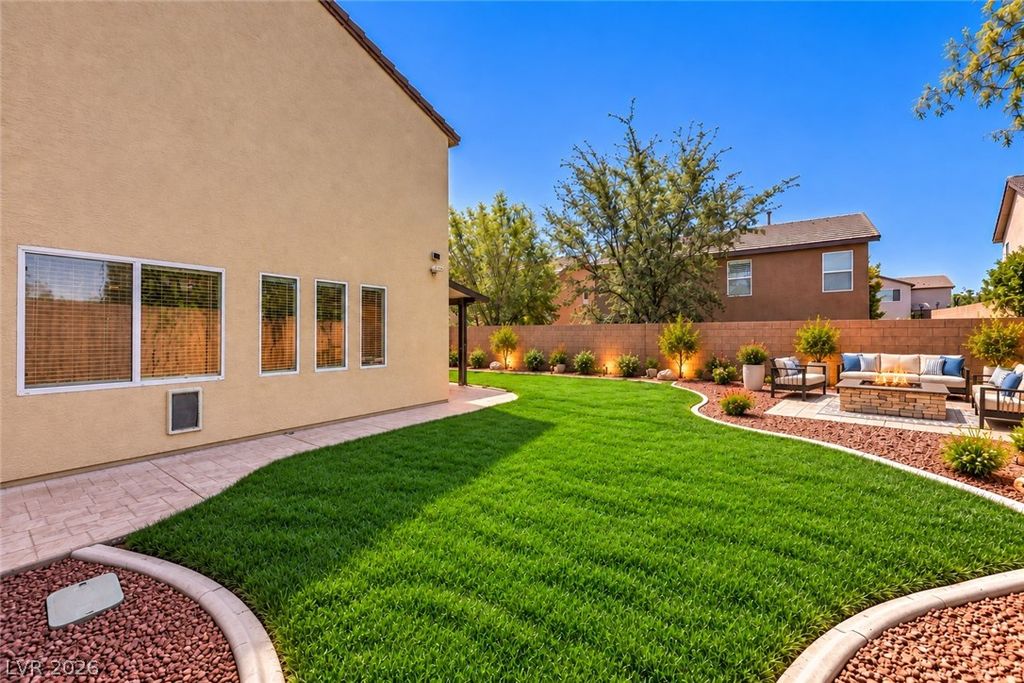 10731 DRAKE RIDGE Avenue, Las Vegas, NV 89166 — photo 5