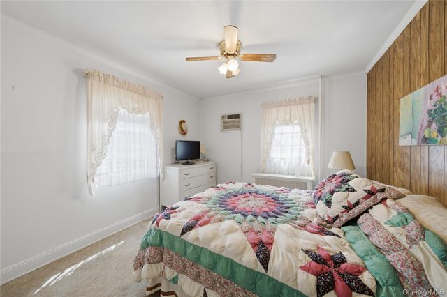 6033 69th Lane, Maspeth, NY 11378