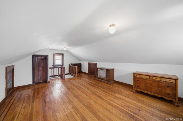 6033 69th Lane, Maspeth, NY 11378