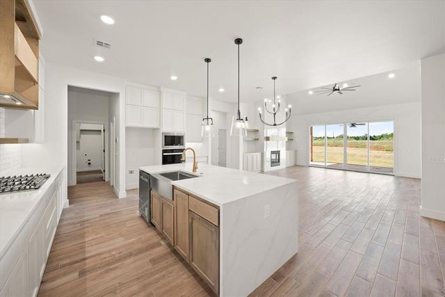 14525 Giverny Lane, Yukon, OK 73099