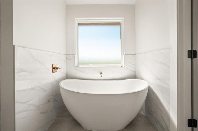 14525 Giverny Lane, Yukon, OK 73099