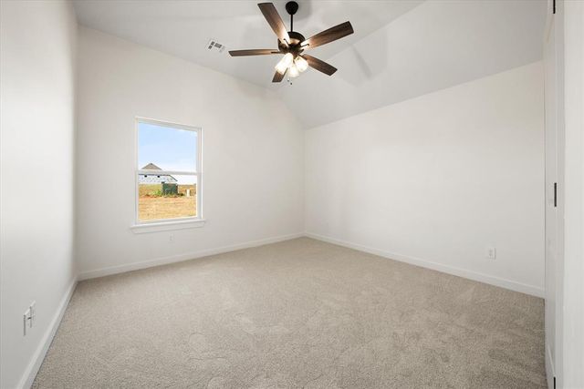 14525 Giverny Lane, Yukon, OK 73099