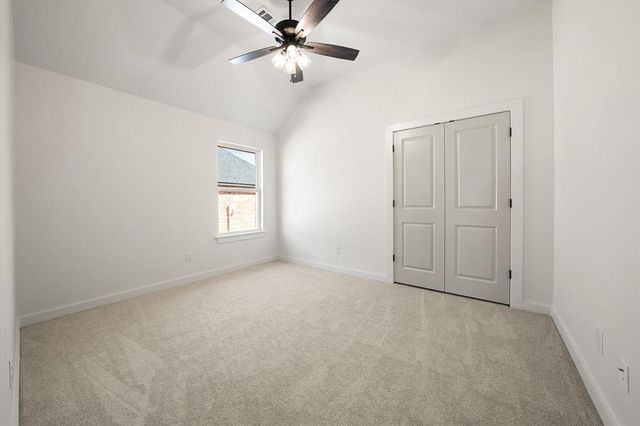 14525 Giverny Lane, Yukon, OK 73099