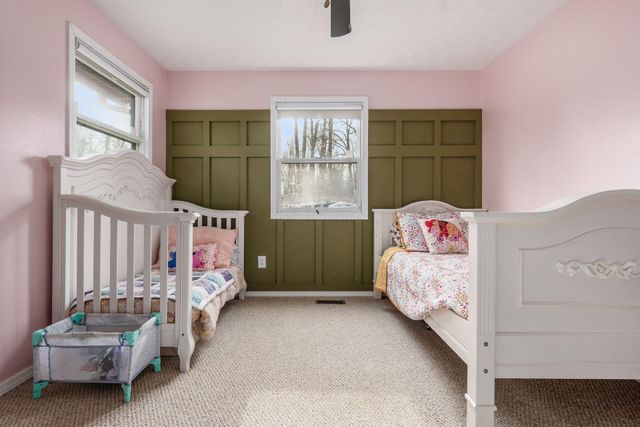 225 Carryback Drive SW, Pataskala, OH 43062