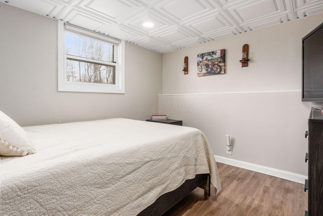 225 Carryback Drive SW, Pataskala, OH 43062