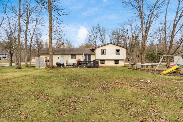 225 Carryback Drive SW, Pataskala, OH 43062