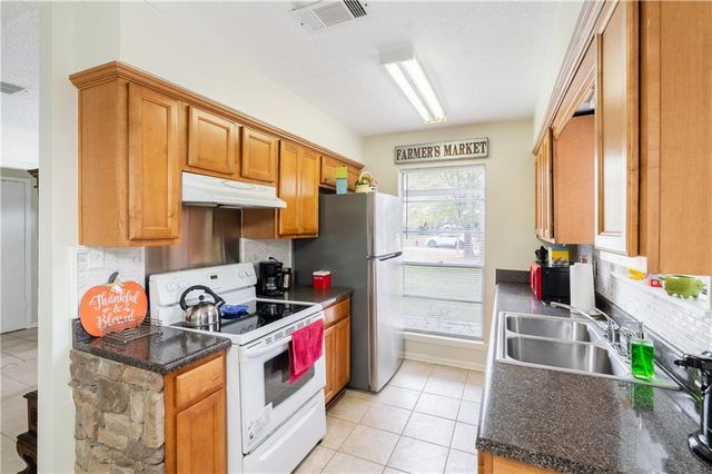 8601 Cedar Wood E Drive, Theodore, AL 36582