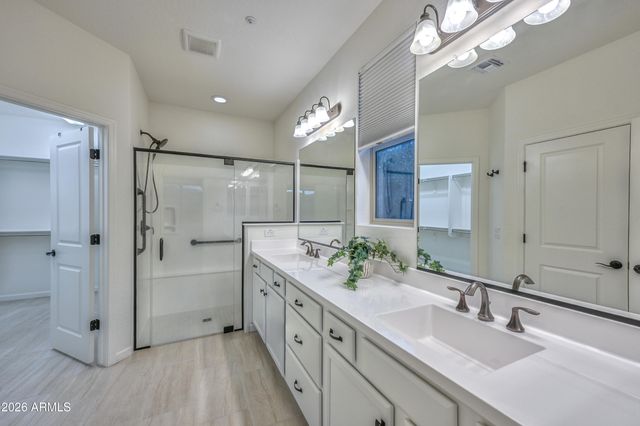 13426 W MAYBERRY Trail, Peoria, AZ 85383