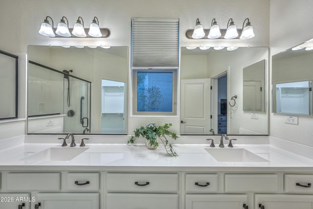 13426 W MAYBERRY Trail, Peoria, AZ 85383