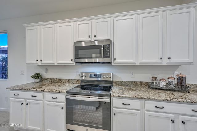 13426 W MAYBERRY Trail, Peoria, AZ 85383