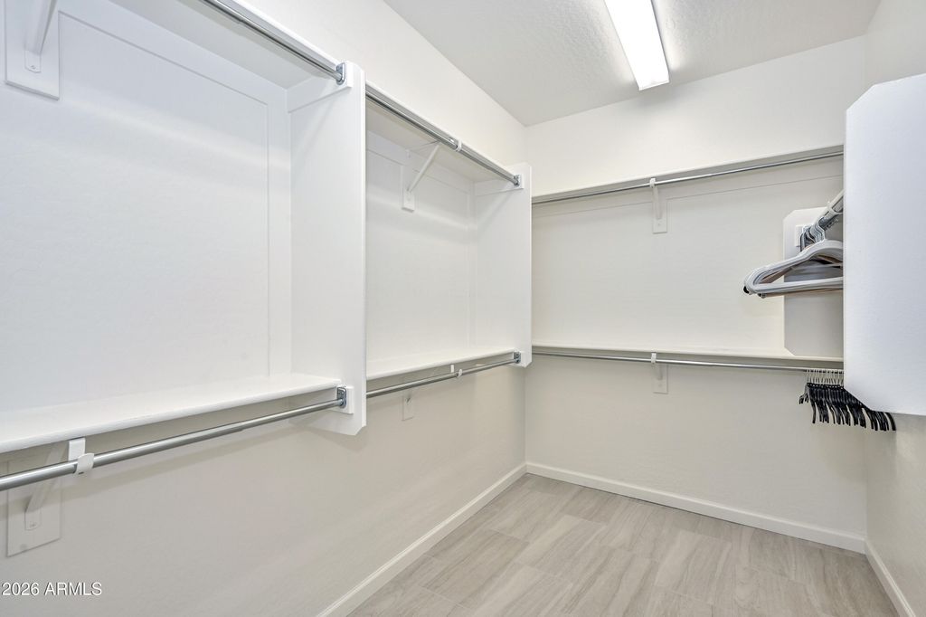 Image 24 of property listing at 13426 W MAYBERRY Trail, Peoria, AZ 85383