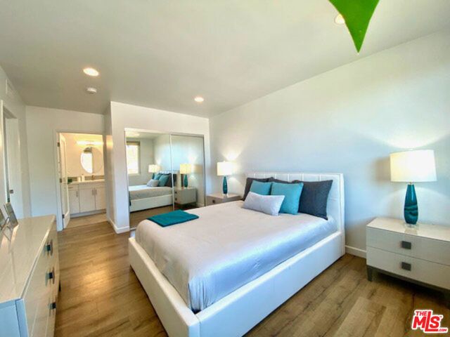 6824 Esplanade PH, Playa Del Rey (los Angeles), CA 90293