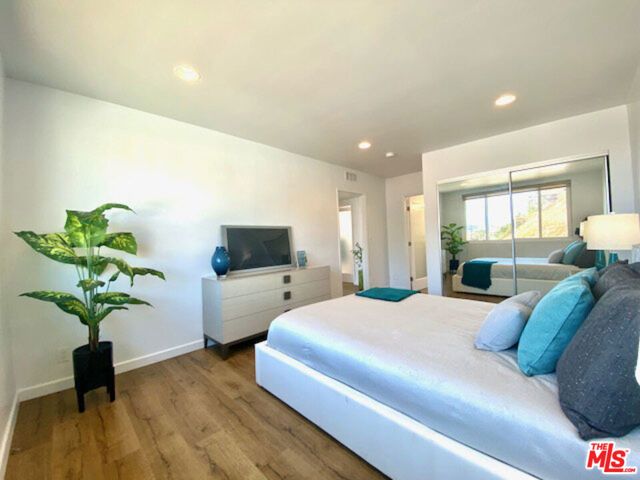 6824 Esplanade PH, Playa Del Rey (los Angeles), CA 90293