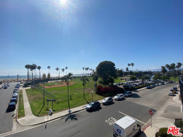 6824 Esplanade PH, Playa Del Rey (los Angeles), CA 90293