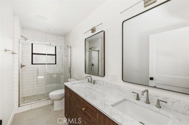 5063 Cartwright, North Hollywood (los Angeles), CA 91601