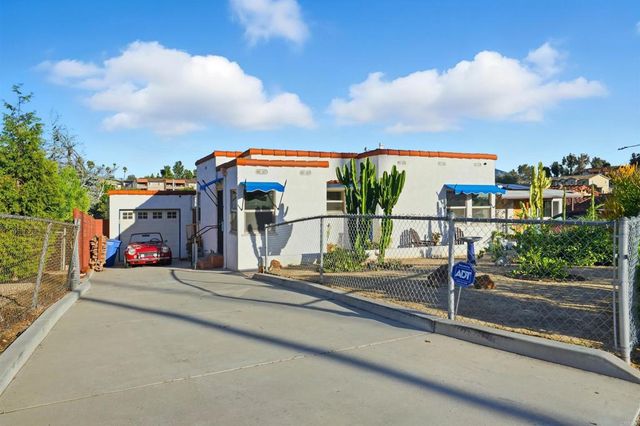 4477 Spring Street, La Mesa, CA 91941