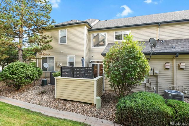 8327 S Garland Circle, Littleton, CO 80128