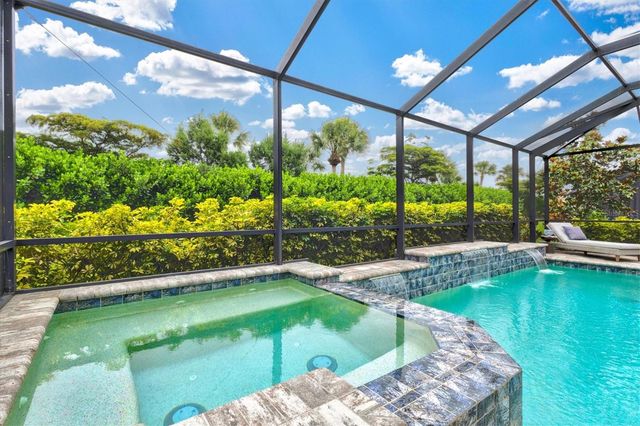 5516 NORTHERN JUNIPER COURT, Sarasota, FL 34238
