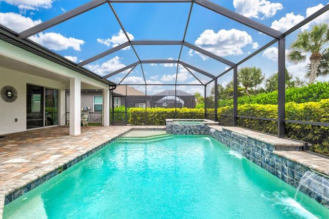 5516 NORTHERN JUNIPER COURT, Sarasota, FL 34238