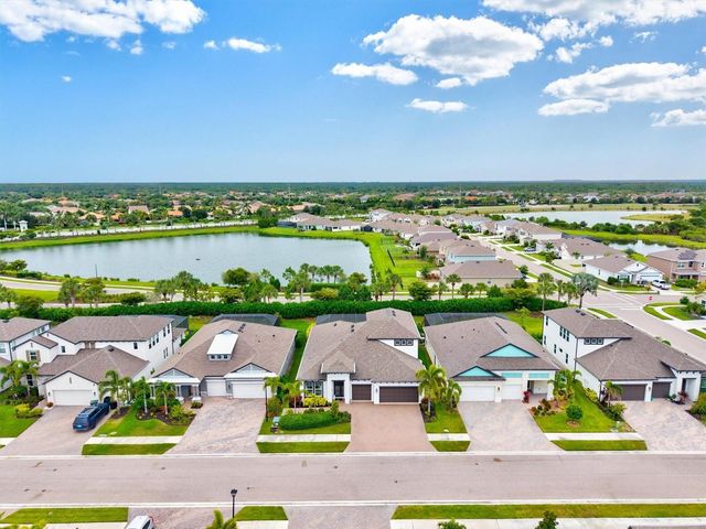 5516 NORTHERN JUNIPER COURT, Sarasota, FL 34238