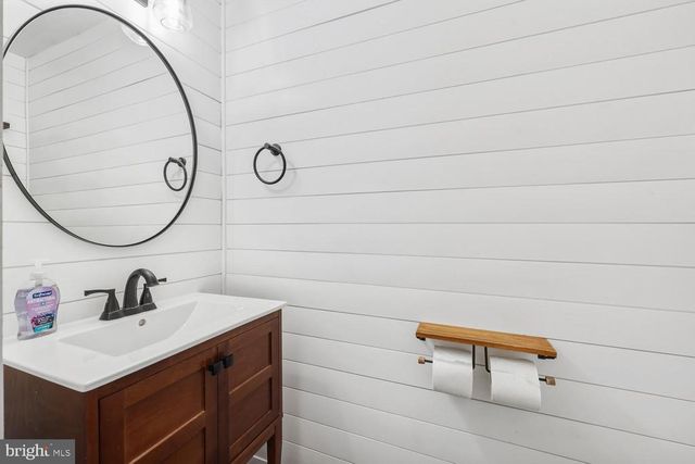 11818 GERANIUM ST, Fredericksburg, VA 22407