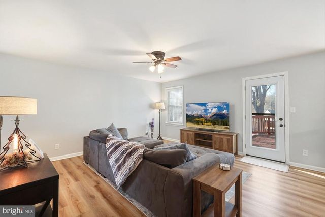 11818 GERANIUM ST, Fredericksburg, VA 22407