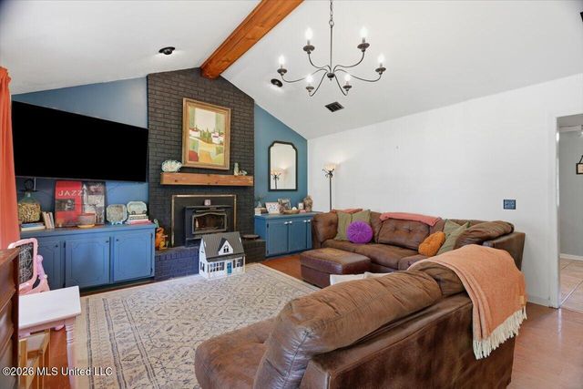 106 Three Prong Road, Brandon, MS 39047