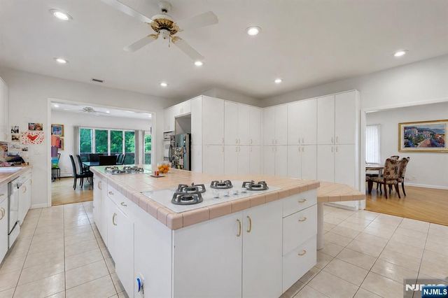 1542 Jefferson Street, Teaneck, NJ 07666