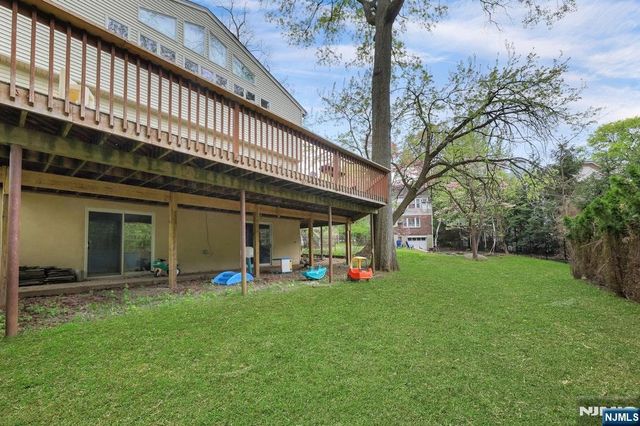 1542 Jefferson Street, Teaneck, NJ 07666
