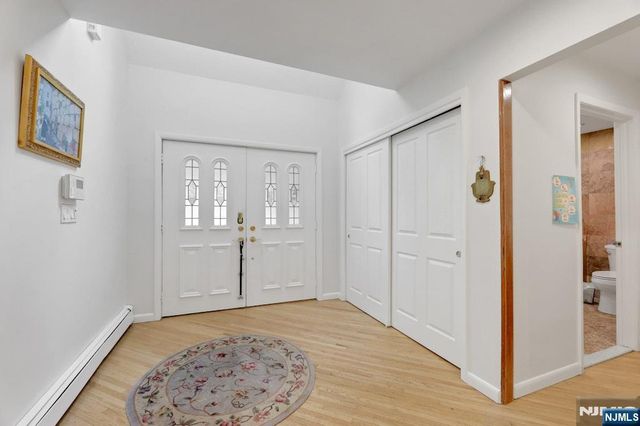 1542 Jefferson Street, Teaneck, NJ 07666