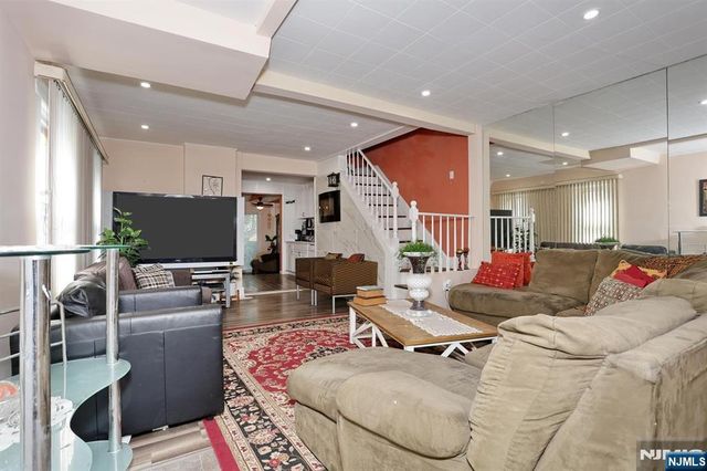 150 Pleasant, Englewood, NJ 07631