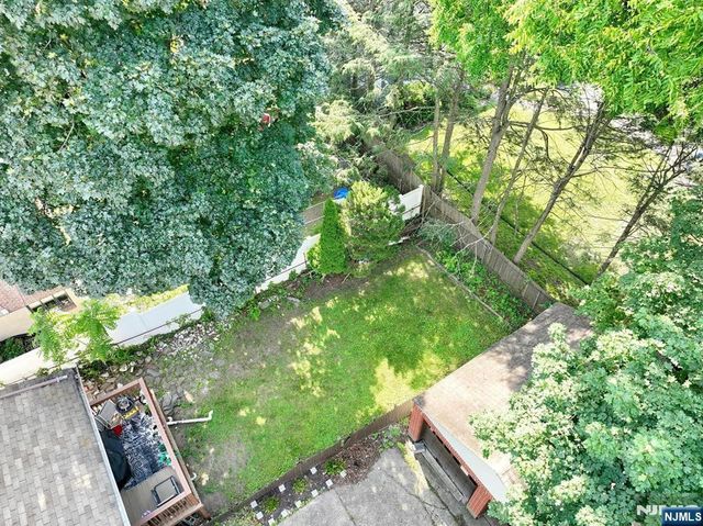 150 Pleasant, Englewood, NJ 07631