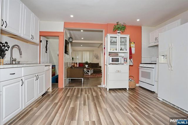 150 Pleasant, Englewood, NJ 07631