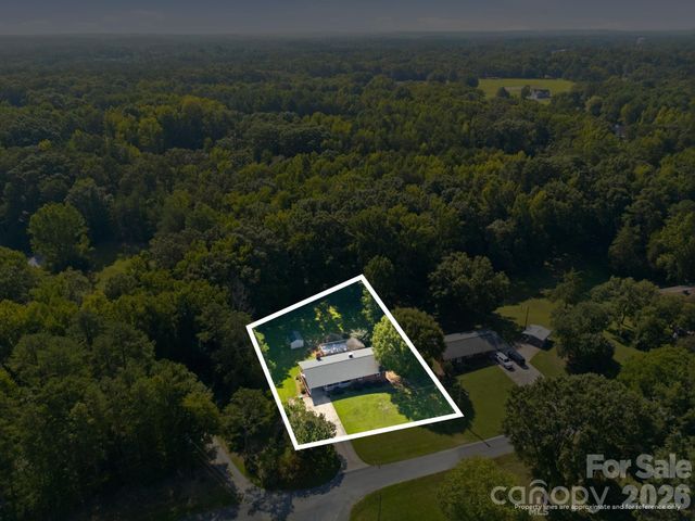 538 Pecan Drive, Oakboro, NC 28129